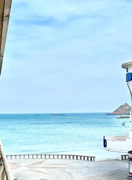 Les Bains Studio Vue Mer Пленёф-Валь-Андре Экстерьер фото